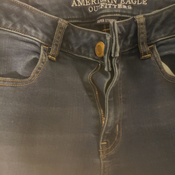 Jeans - Picture 1 of 3